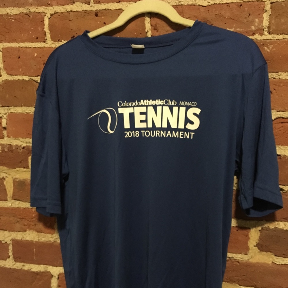 Blue tennis t shirt